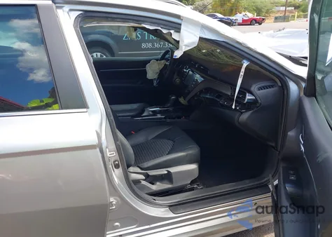 2019 Toyota Camry Se z USA, uszkodzony, nr VIN 4T1B11HK8KU226134